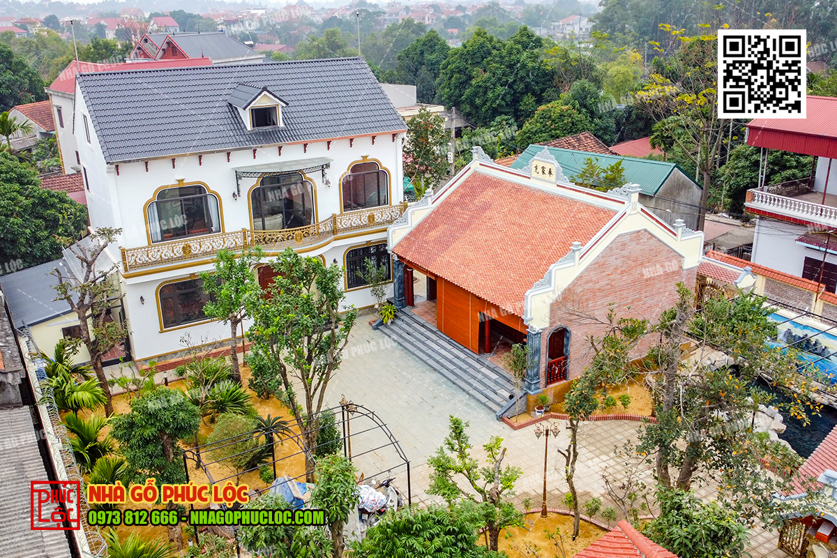 Nhà gỗ 3 gian kết hợp nhà ngang tiện nghi