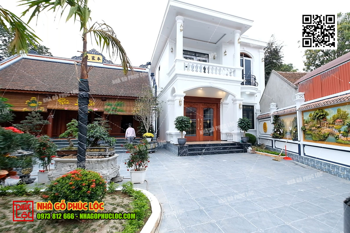 Nhà gỗ lim 3 gian và nhà ngang