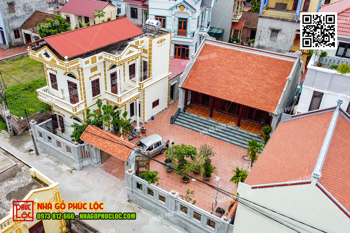 Nhà gỗ lim 3 gian 22 cột và nhà ngang